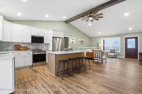 Kitchen - 2492 S Eifert Rd, Mason, MI 48854 photo 1 of 4
