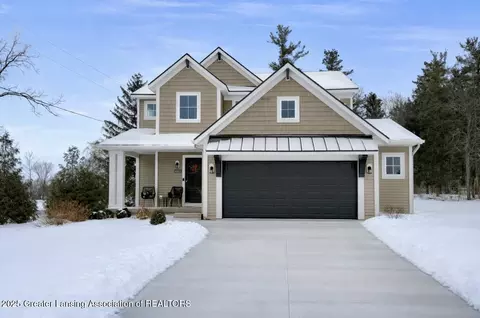 14013 Ambrosia Ave, Dewitt, MI 48820