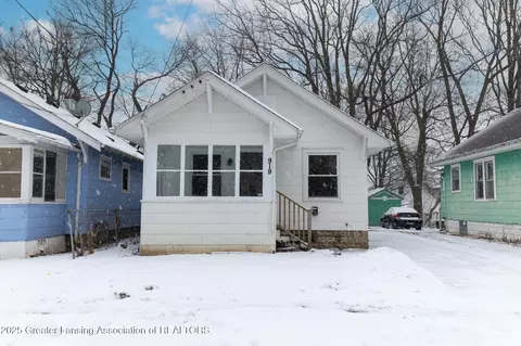 919 Mahlon St, Lansing, MI 48906