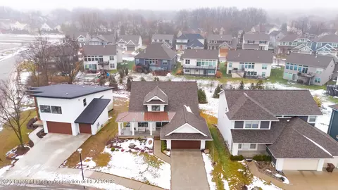View/Area - 16929 Willowbrook Dr, Haslett, MI 48840 photo 1 of 7