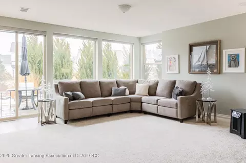 Living - 16929 Willowbrook Dr, Haslett, MI 48840 photo 1 of 1