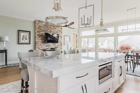 Kitchen - 16929 Willowbrook Dr, Haslett, MI 48840 photo 6 of 6