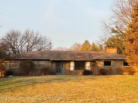 4765 Barton Rd, Williamston, MI 48895