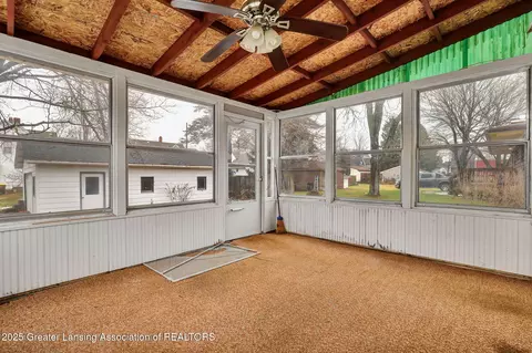 Exterior - 314 W Washington St, Dewitt, MI 48820 photo 5 of 5