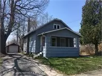 1134 S Holmes St, Lansing, MI 48912