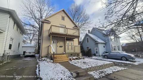 206 Custer Ave, Lansing, MI 48912