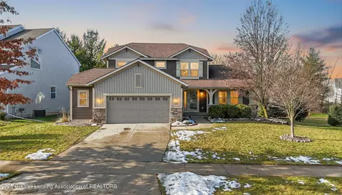 5187 Twinging Dr, Okemos, MI 48864