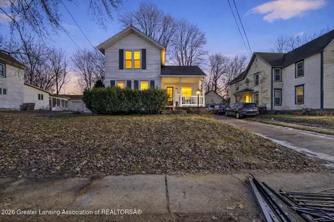 604 Burr Oak St, Albion, MI 49224