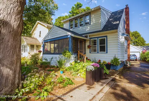 1004 Greenwood Ave, Lansing, MI 48915