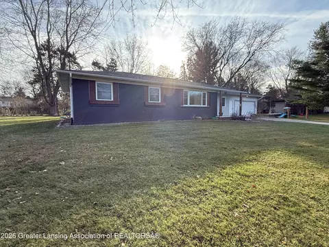 Exterior - 1465 Primrose Ln, Dewitt, MI 48820 photo 1 of 4