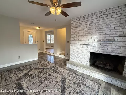 Living - 1465 Primrose Ln, Dewitt, MI 48820 photo 2 of 4