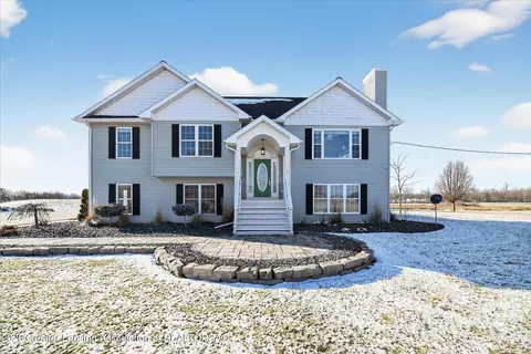 Exterior - 6345 Lovejoy Rd, Perry, MI 48872 photo 3 of 12