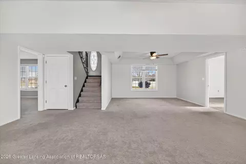 Living - 6345 Lovejoy Rd, Perry, MI 48872 photo 5 of 8