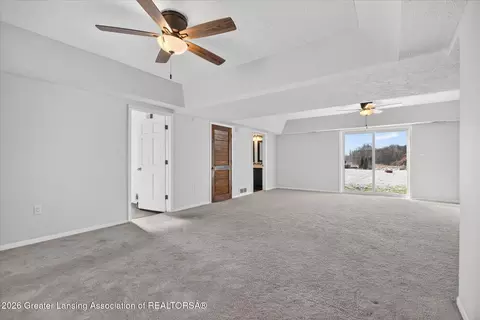 Living - 6345 Lovejoy Rd, Perry, MI 48872 photo 7 of 8