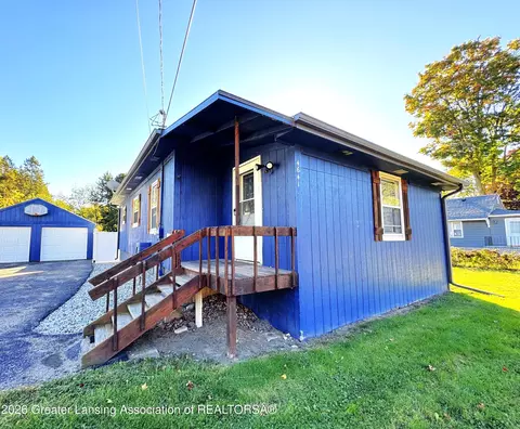 4641 Tolland Ave, Holt, MI 48842