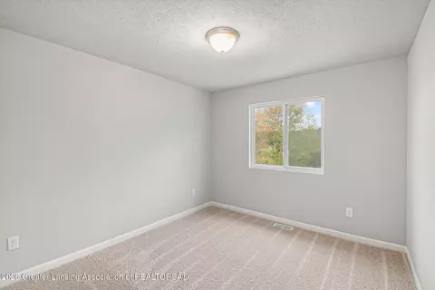2984 Moccasin Dr, Dewitt, MI 48820 photo 13