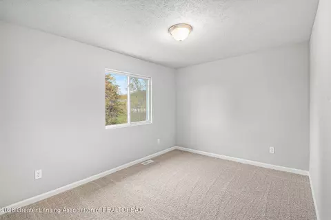 2984 Moccasin Dr, Dewitt, MI 48820 photo 15