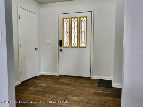 Entry Way - 4875 Wilcox Rd, Holt, MI 48842 photo 1 of 5