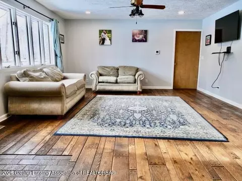 Living - 4875 Wilcox Rd, Holt, MI 48842 photo 1 of 4