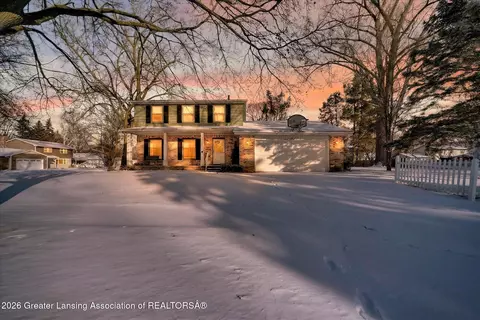 3344 Brisbane Dr, Lansing, MI 48911