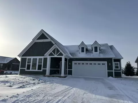 2807 Carnoustie Dr, Okemos, MI 48864