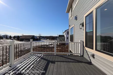 Exterior - 3535 Stanwood Dr, Dewitt, MI 48820 photo 4 of 4