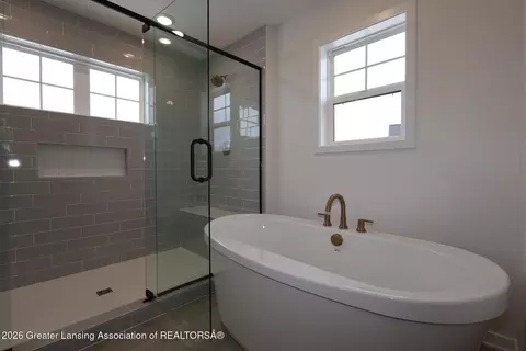 Bath - 3535 Stanwood Dr, Dewitt, MI 48820 photo 2 of 4