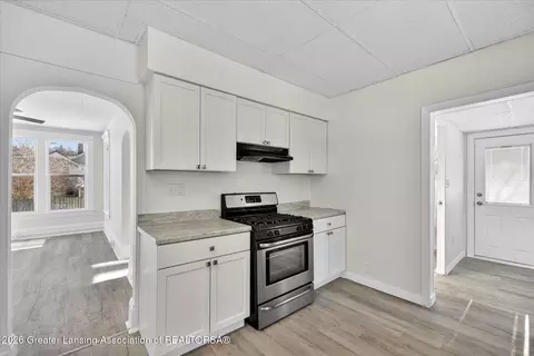 409 Garfield St, Jackson, MI 49203 photo 11