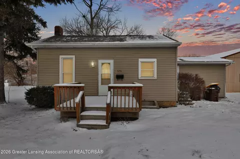 515 E Grand River Ave, Portland, MI 48875