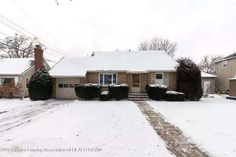 2210 Fairfax Rd, Lansing, MI 48910