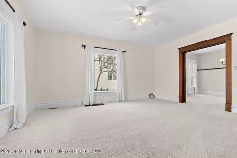 423 Jackson St, Grand Ledge, MI 48837 photo 12