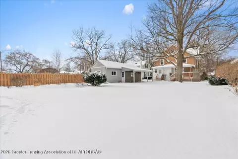 423 Jackson St, Grand Ledge, MI 48837 photo 27