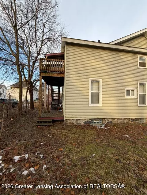 Exterior - 110 E Willow St, Lansing, MI 48906 photo 2 of 4