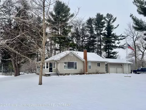 800 Brook St, Eaton Rapids, MI 48827