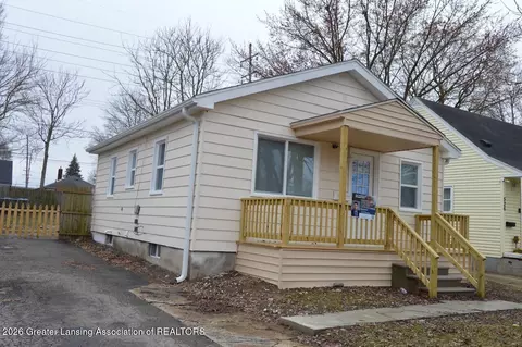 530 Mc Keighan Ave, Flint, MI 48507