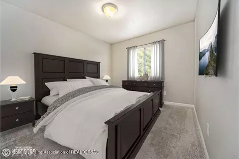 Bedroom - 2956 Moccasin Dr, Dewitt, MI 48820 photo 2 of 3