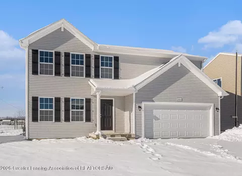 770 Saint Andrews Dr, Eaton Rapids, MI 48827