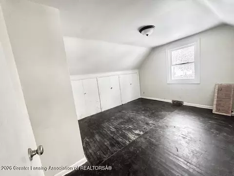 Bedroom - 616 Glendale Ave, Lansing, MI 48910 photo 1 of 2