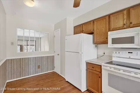Kitchen - 500 Red Cedar Blvd, Williamston, MI 48895 photo 5 of 5