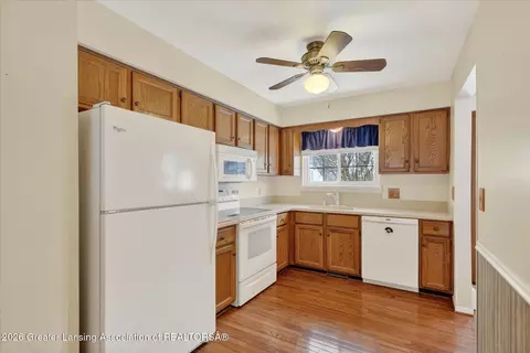 Kitchen - 500 Red Cedar Blvd, Williamston, MI 48895 photo 2 of 5