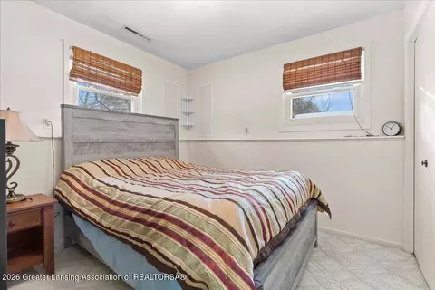 Bedroom - 13877 Luroma Cir, Dewitt, MI 48820 photo 3 of 4