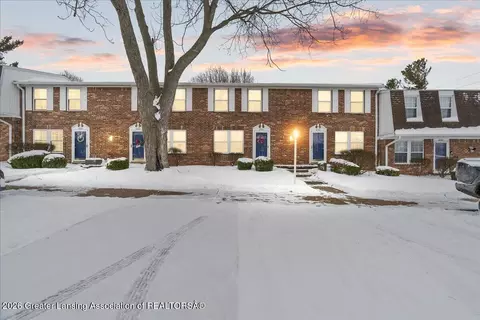 6264 Beechfield Dr, Lansing, MI 48911