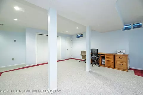 3934 E Sunwind Dr, Okemos, MI 48864 photo 23