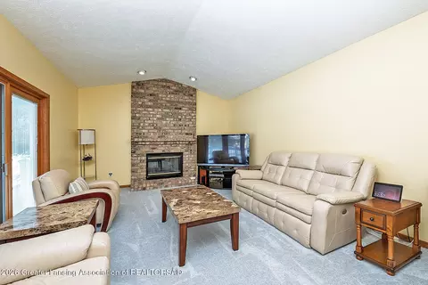 3934 E Sunwind Dr, Okemos, MI 48864 photo 9