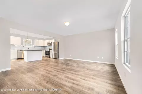 Living - 13871 Kaleidoscope Dr, Dewitt, MI 48820 photo 2 of 3