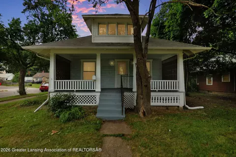 1624 W Willow St, Lansing, MI 48915