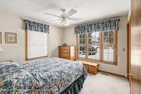 Bedroom - 1901 E Stoll Rd, Lansing, MI 48906 photo 1 of 3