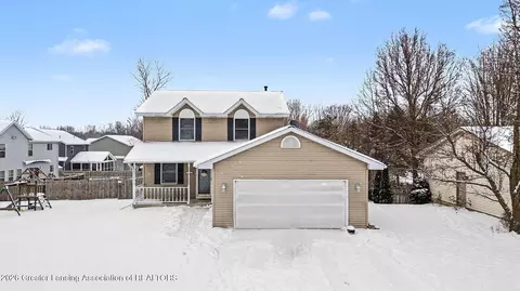 4139 Archwood Dr, Holt, MI 48842