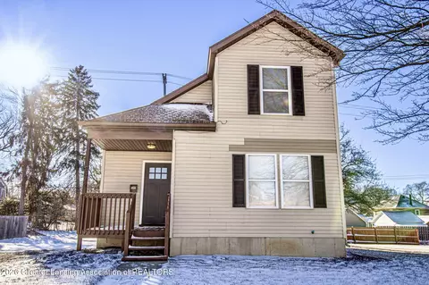 1024 E Malcolm X St, Lansing, MI 48912