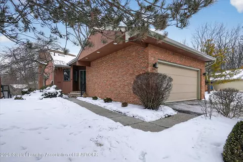 2450 Emerald Lake Dr, East Lansing, MI 48823